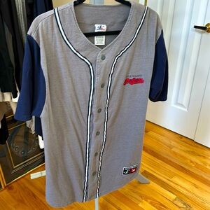 Cleveland Indians official button down baseball shirt size Medium